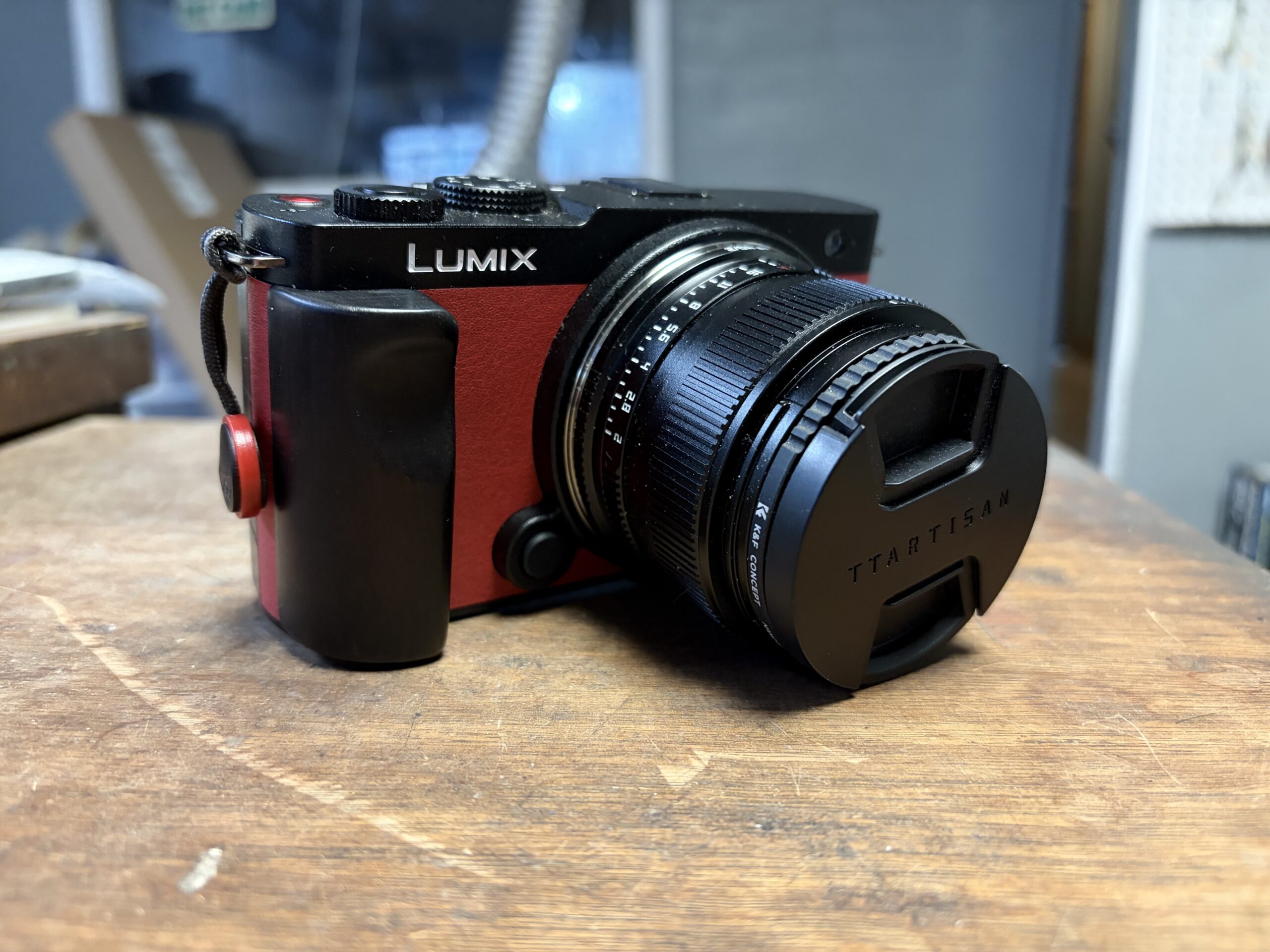 レンズ(ズーム) TYAAEE. TT Artisan AF 40mm F2 + Lumix S9 = Best Travel Setup